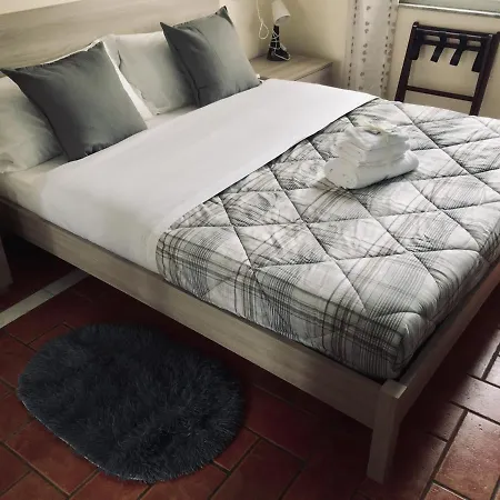 5 Keys Bed & Breakfast