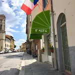 5 Keys Отель типа 
