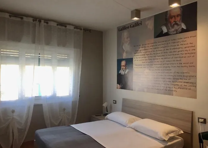 Oda ve Kahvaltı 5 Keys Pisa