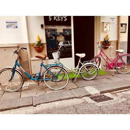 5 Keys Pisa