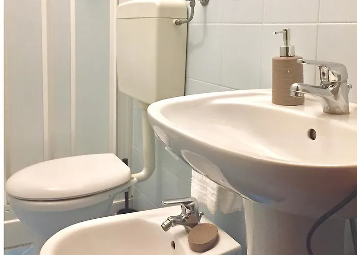 Bed and Breakfast 5 Keys 3*